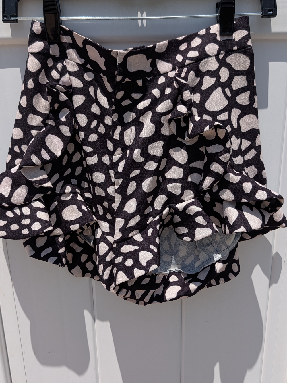 PatBO Black and Cream Ruffle Skort